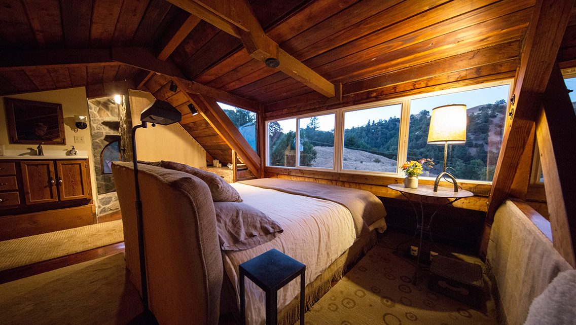 Main House upstairs loft bedroom